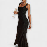 Renske - Vestido longo com corpete elegante e refinado