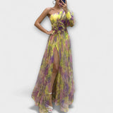 Cecilia - Vestido elegante com fenda