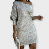 Vestido de lantejoulas com contraste