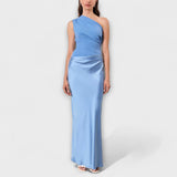 Vestido maxi elegante com um ombro