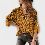 Blusa de moda com padrão de leopardo