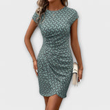 Emma - Vestido curto em tulipa com estampa total