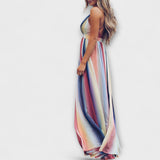Vestido de senhora com decote em V e riscas multicoloridas