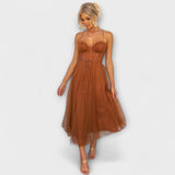 Kim - Vestido Midi Festivo