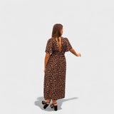 Žaneta - Vestido com Padrão de Leopardo