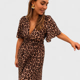 Žaneta - Vestido com Padrão de Leopardo