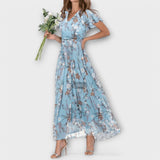 Berta - Vestido com Corte Romântico