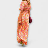 Monika – Vestido Clássico com Decote em V