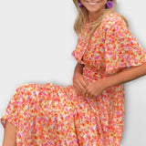 Monika – Vestido Clássico com Decote em V