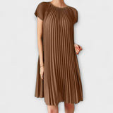 Vestido plissado elegante